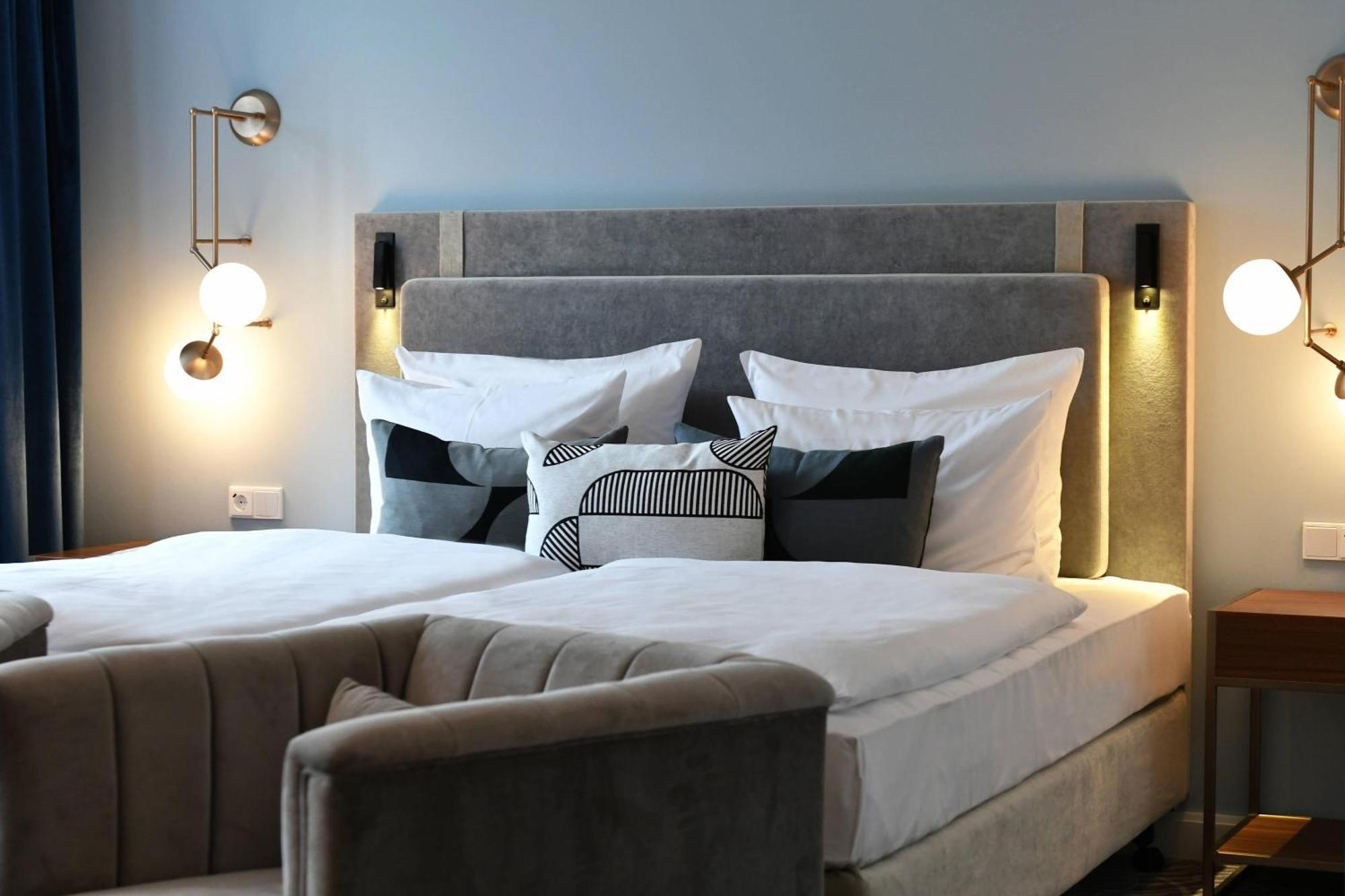 Hotel Elephant Weimar, Autograph Collection Exterior foto A bedroom at the hotel